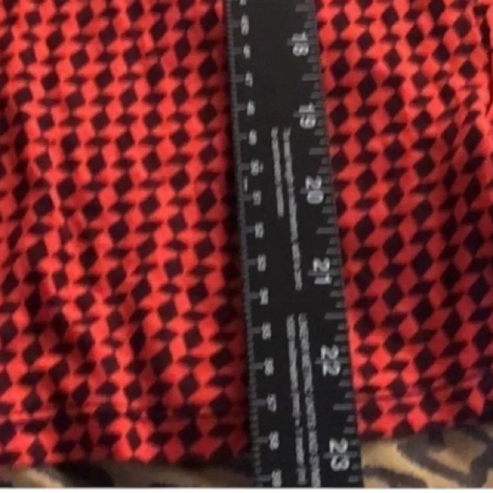 Micheal Kors size small Red & black houndstooth check Cowl neck sleeveless top